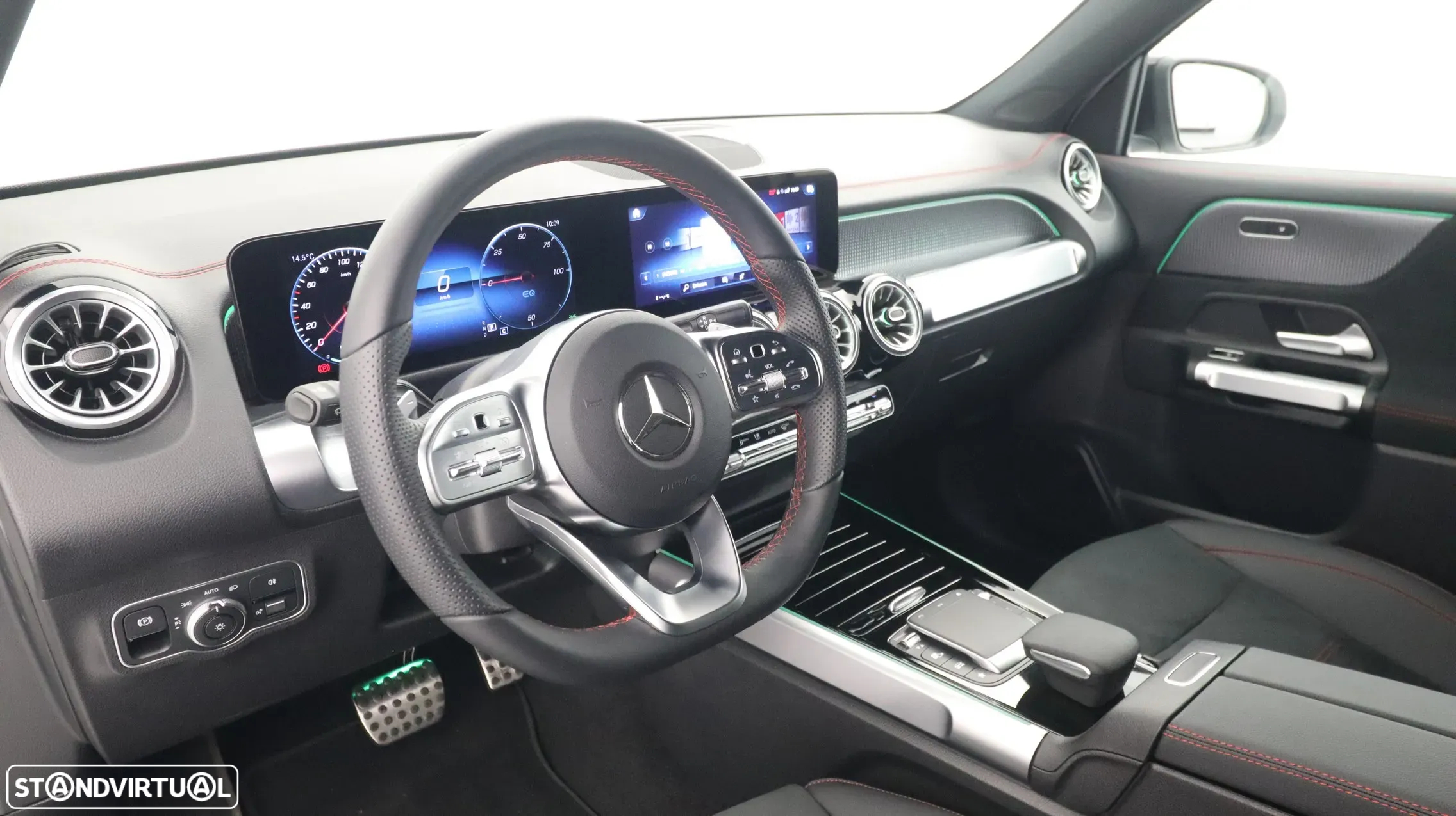 Mercedes-Benz EQB 350 4Matic AMG Line - 24