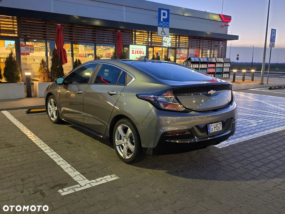 Chevrolet Volt - 2