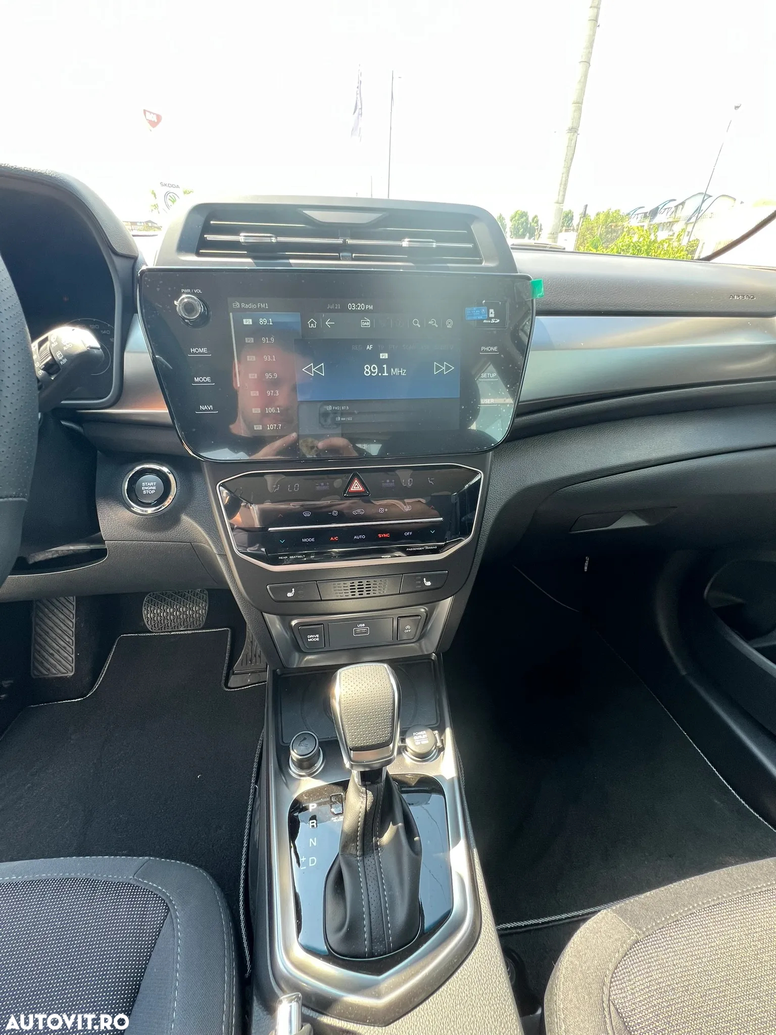 SsangYong Tivoli - 8