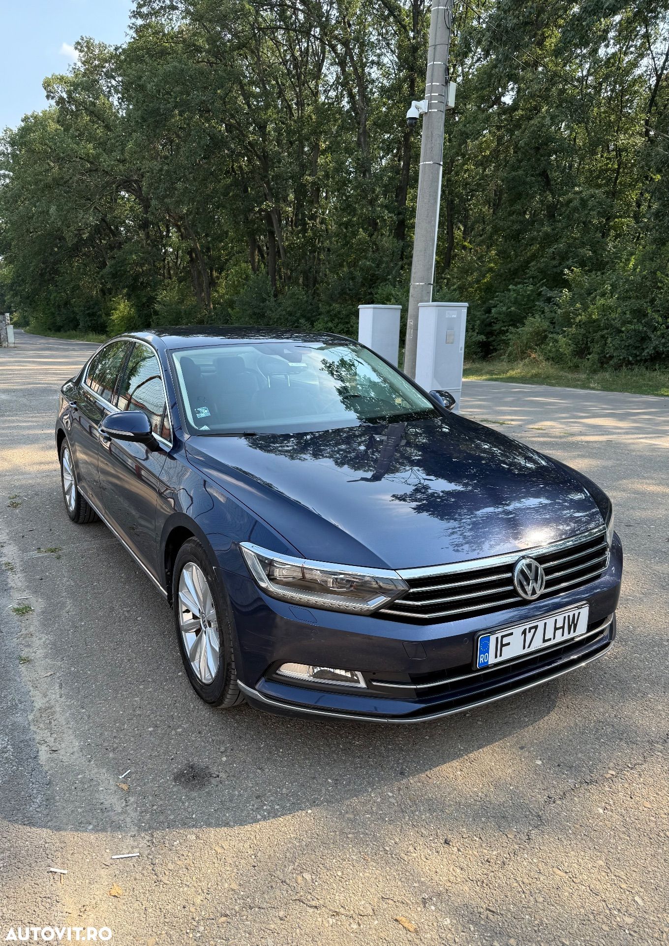 Volkswagen Passat 2.0 TDI Highline - 1