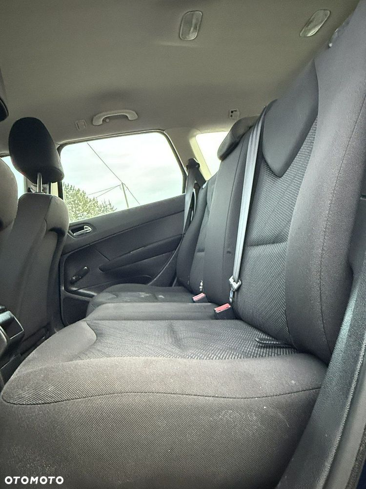 Peugeot 308 - 6