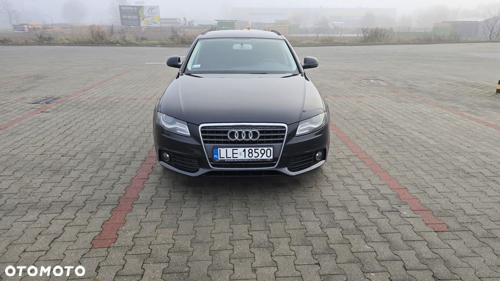 Audi A4 Avant 2.7 TDI DPF multitronic Attraction - 8