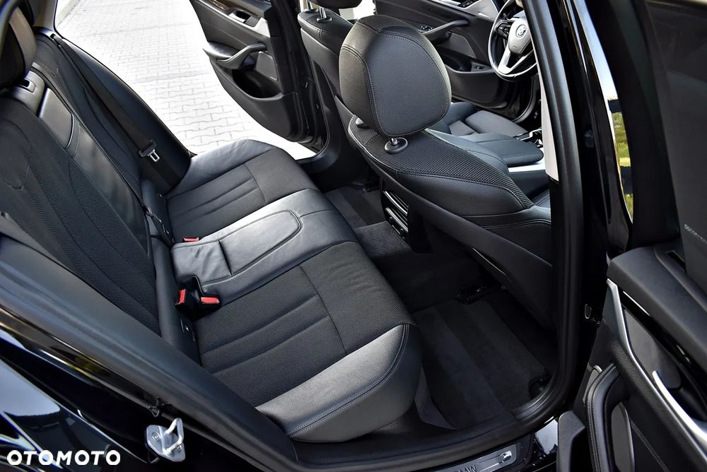BMW Seria 5 520i - 9