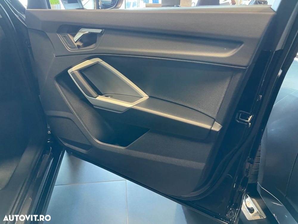 Audi Q3 Sportback 2.0 35 TDI S tronic Basic - 9
