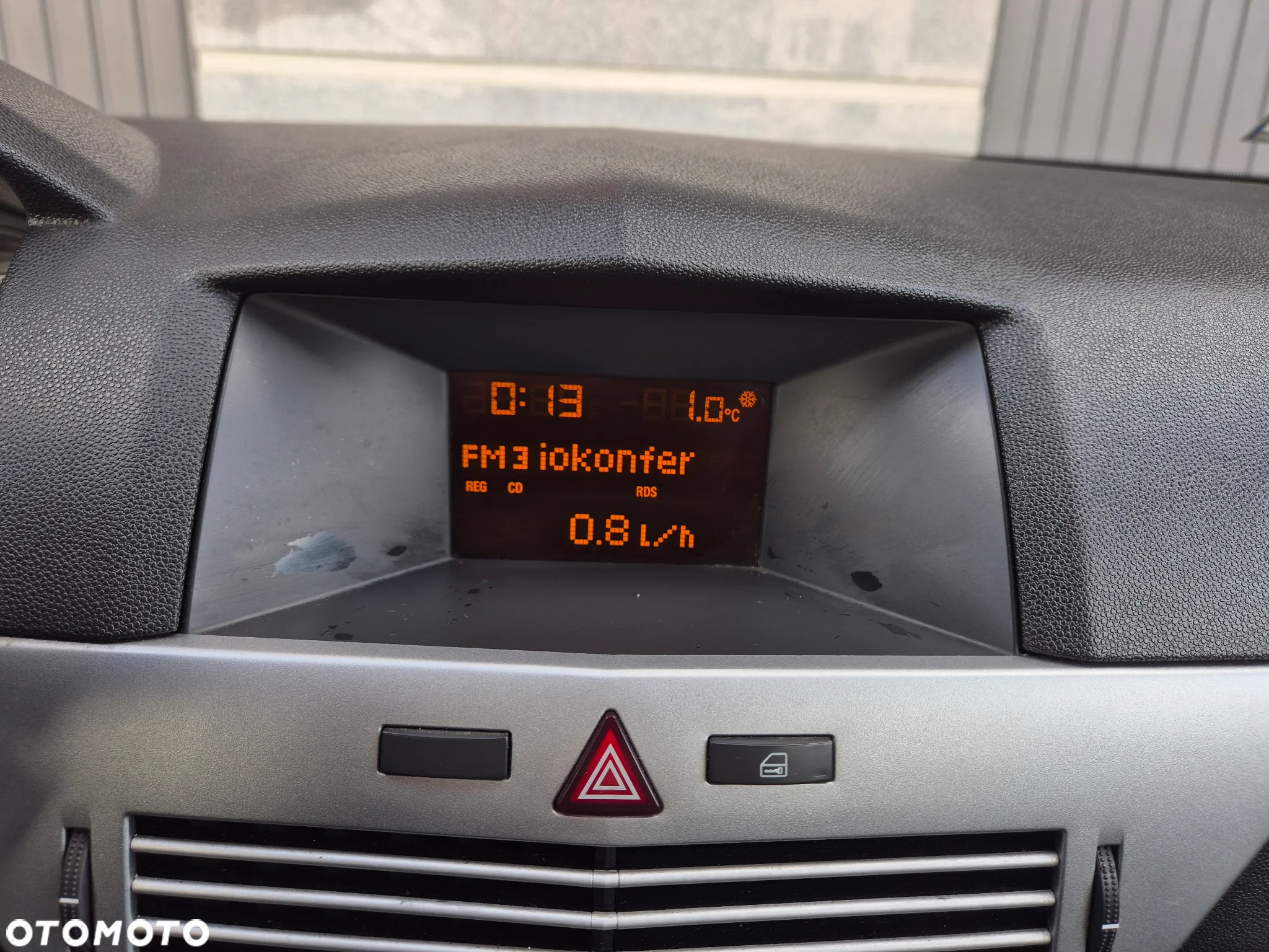 Opel Astra III 1.6 - 9
