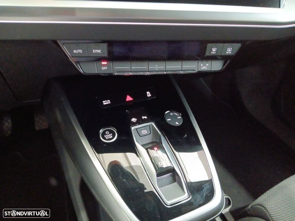 Audi Q4 e-tron 40 82 kWH - 23