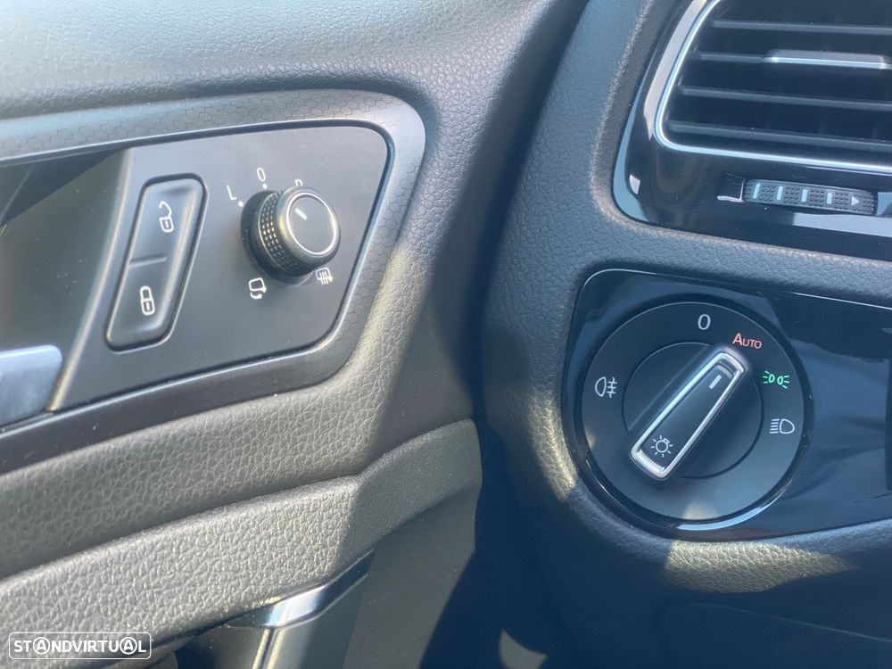 VW Golf 2.0 TSI GTI DSG Performance - 14