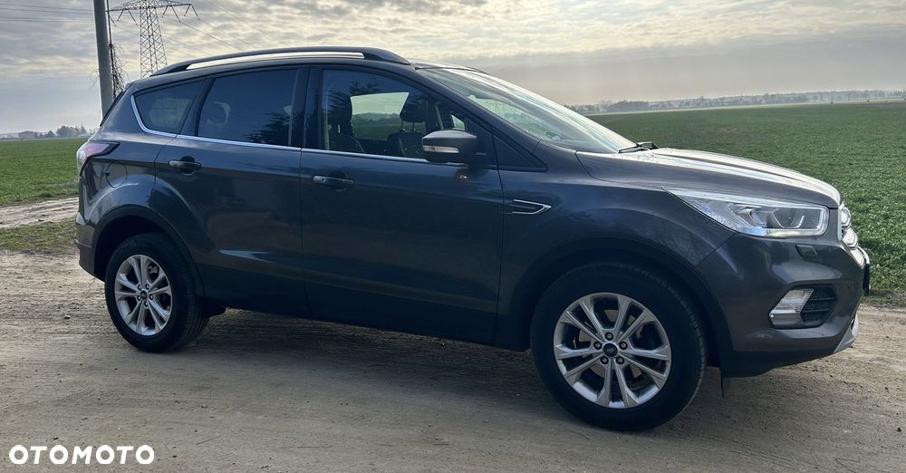 Ford Kuga 1.5 EcoBoost 2x4 Individual - 6