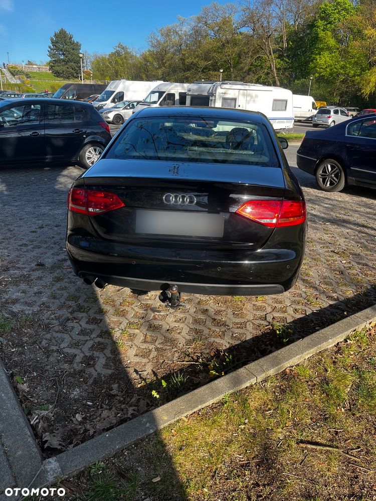 Audi A4 Limousine - 20