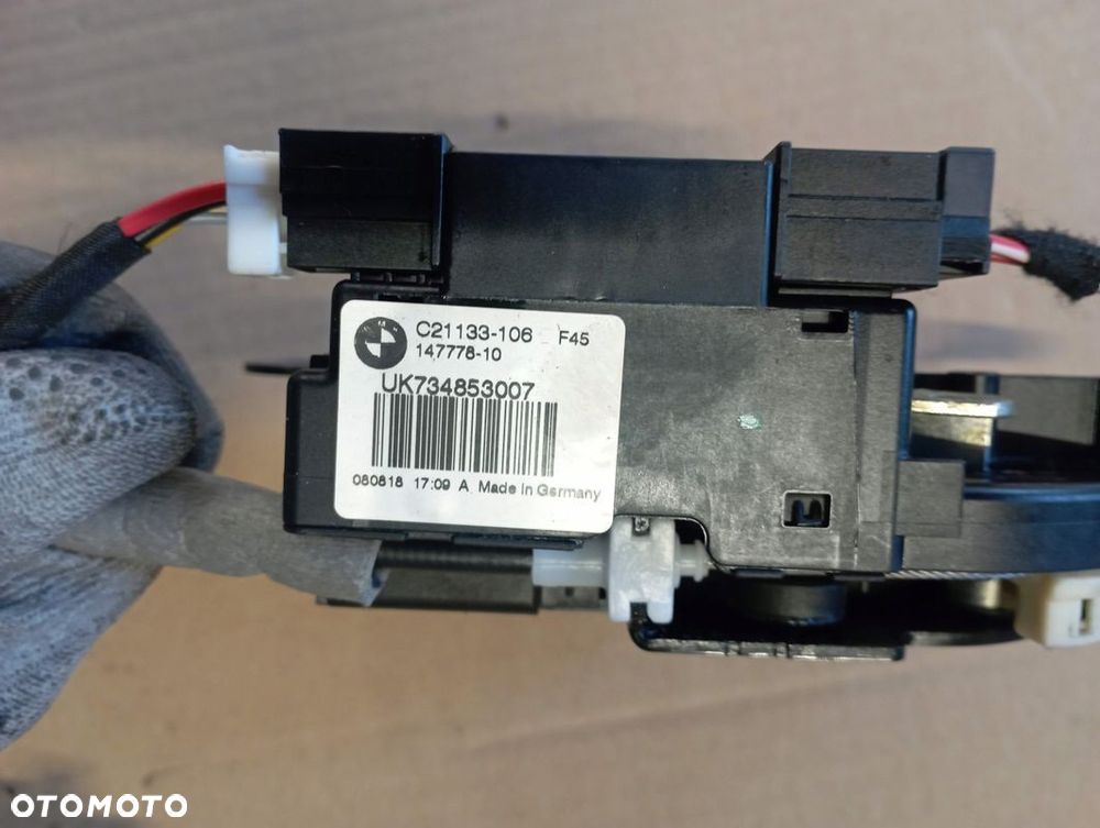 BMW F46 SIŁOWNIK ZAMEK DOCIĄG KLAPY BAGAŻNIKA 734853110 734853007 - 4