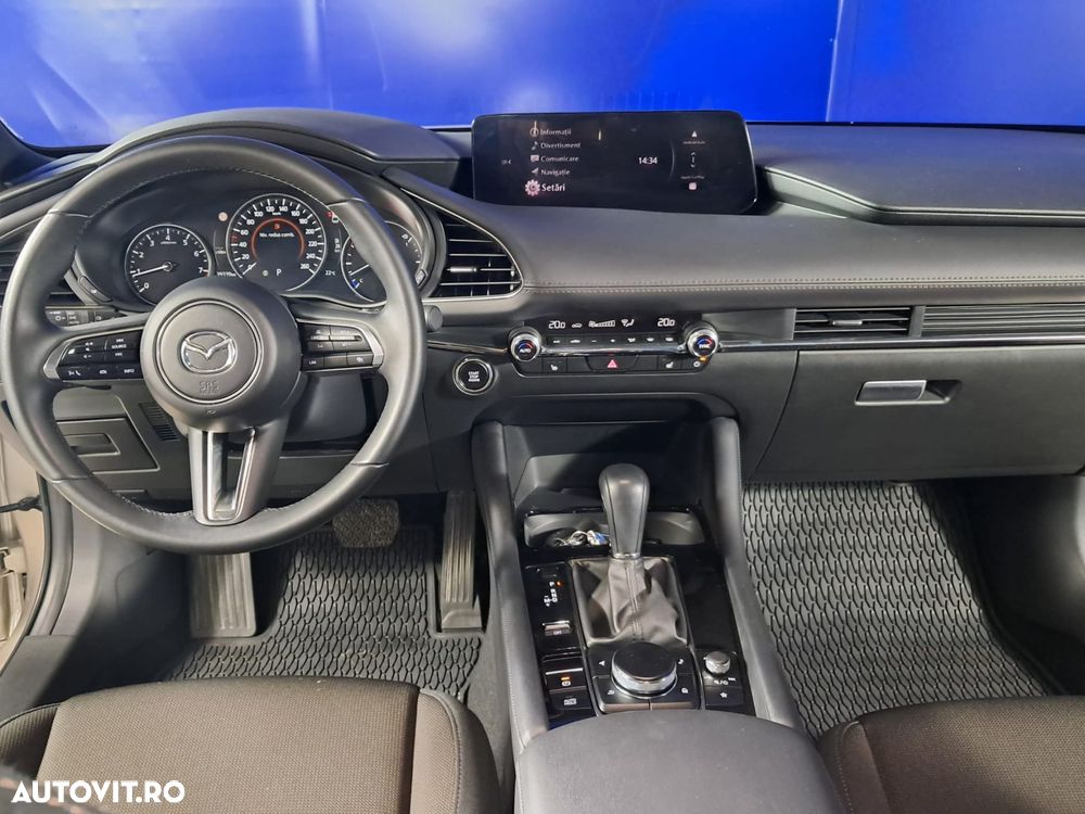 Mazda 3 - 18