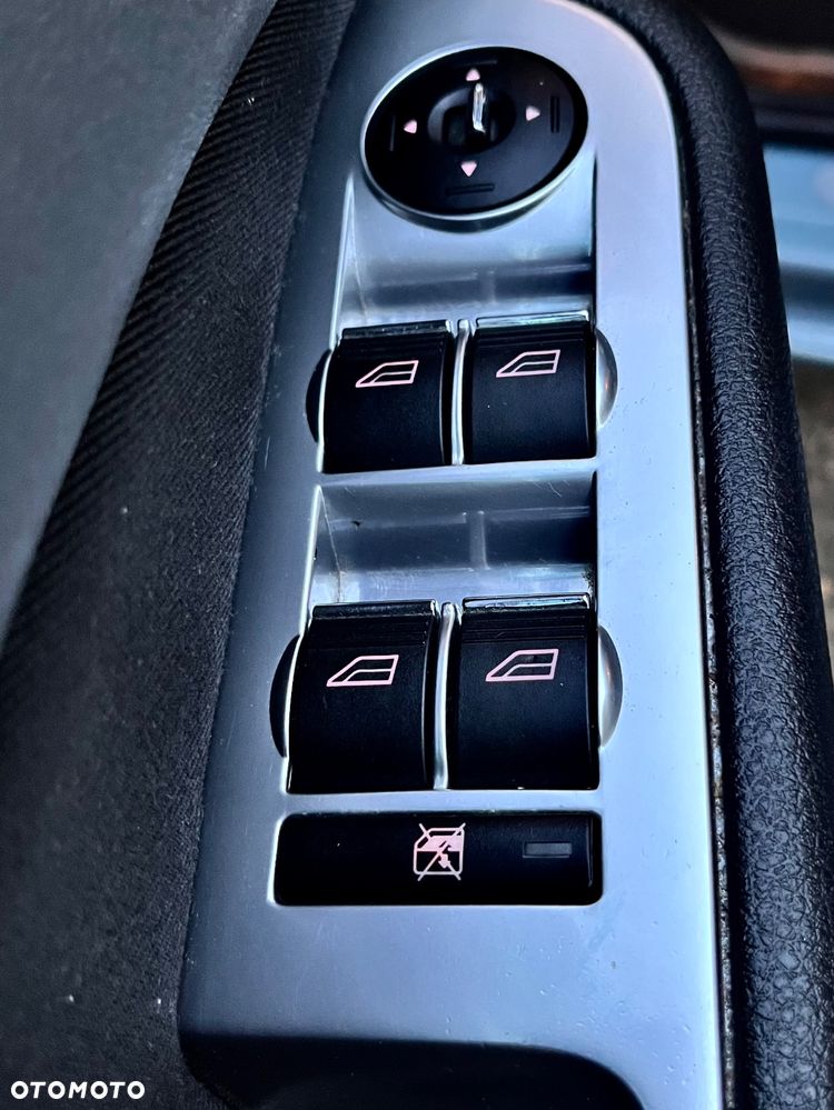 Ford Focus 1.8 Titanium - 13