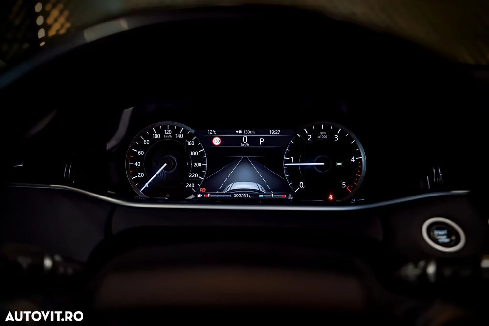 Land Rover Range Rover Evoque 2.0 D150 R-Dynamic - 27