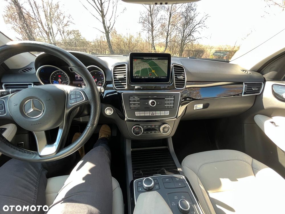 Mercedes-Benz GLE 250 d 4-Matic - 13