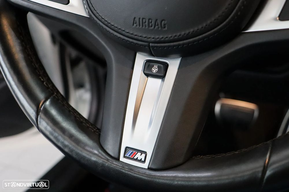 BMW 330 e Aut. M Sport - 20