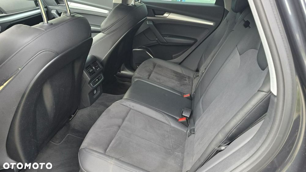 Audi Q5 Sportback - 25