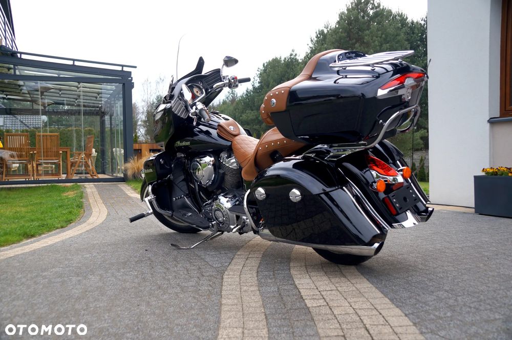 Indian Roadmaster - 8