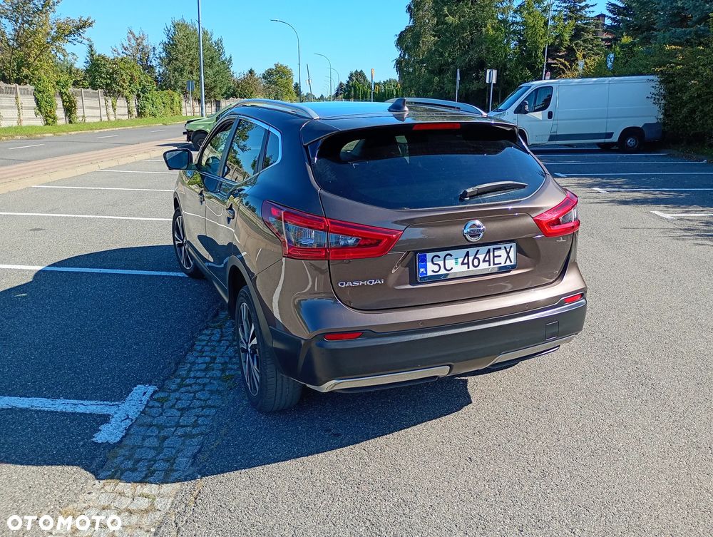 Nissan Qashqai 1.3 DIG-T N-CONNECTA - 6