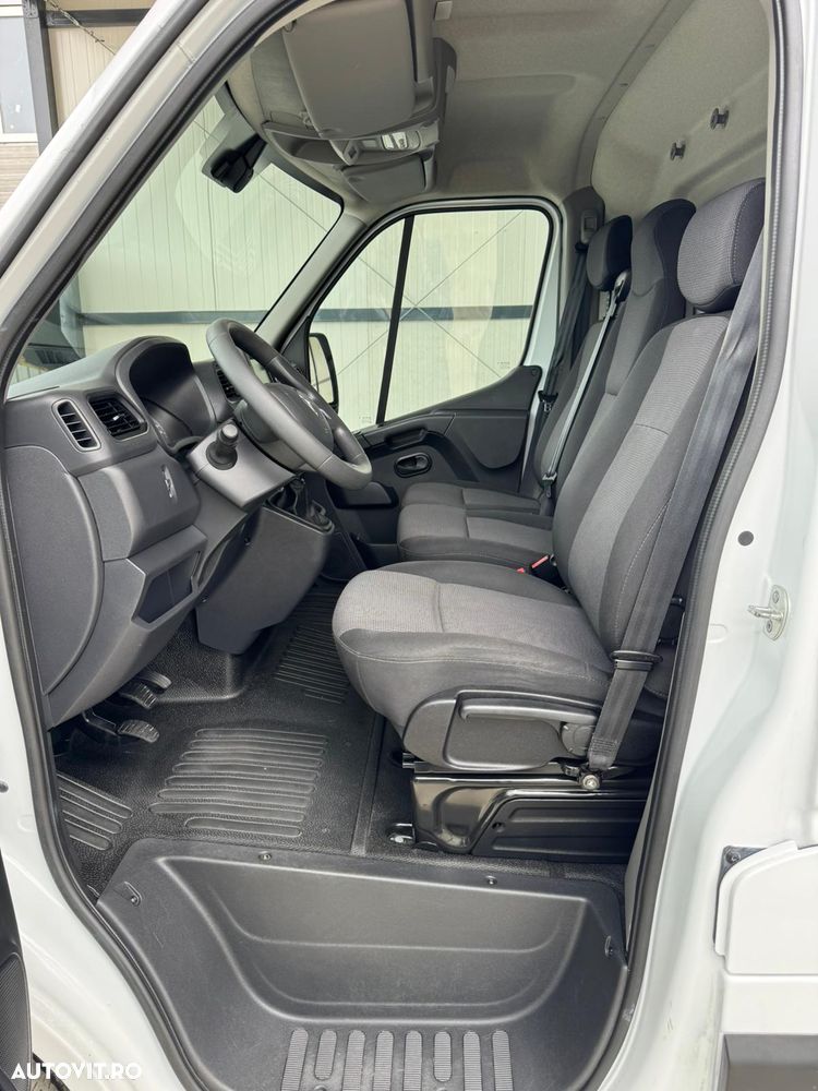 Renault Master - 1