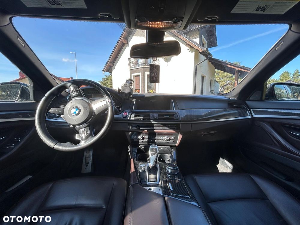 BMW Seria 5 535i Sport-Aut Modern Line - 31