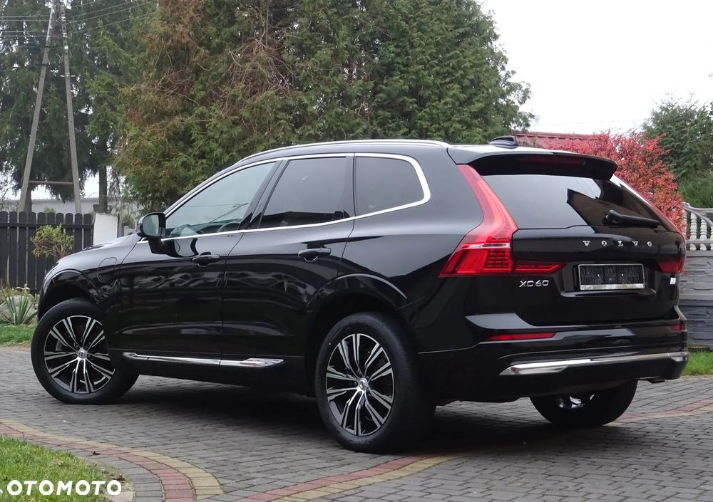 Volvo XC 60 T6 AWD Recharge Geartronic Inscription - 15