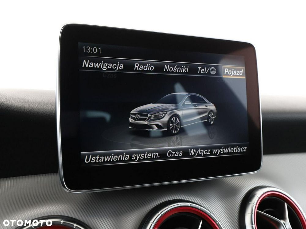 Mercedes-Benz CLA 180 Urban - 24