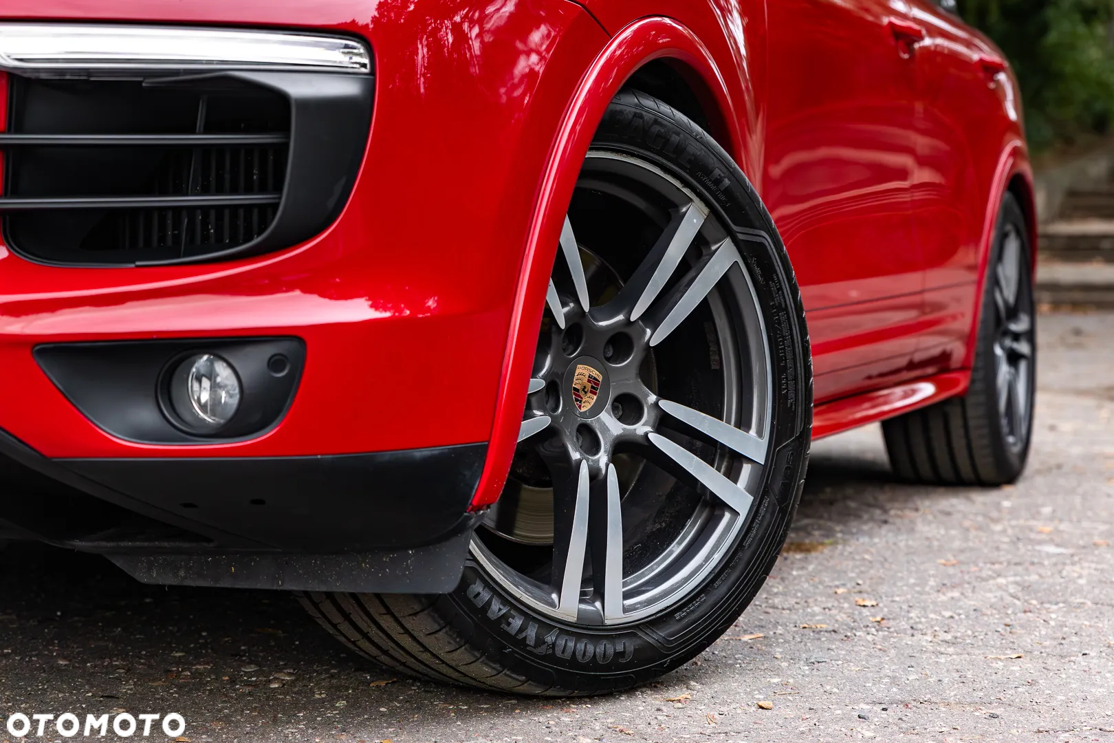 Porsche Cayenne Turbo - 4