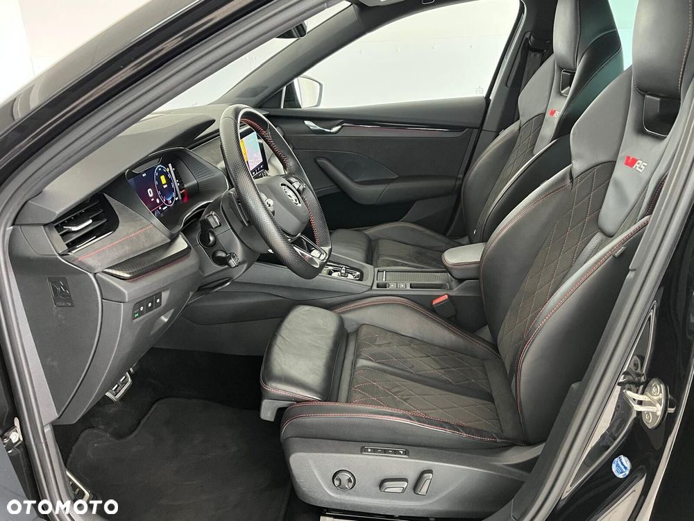 Skoda Octavia 2.0 TDI RS DSG - 16