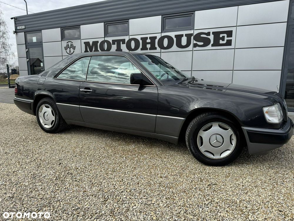 Mercedes-Benz Klasa E - 3