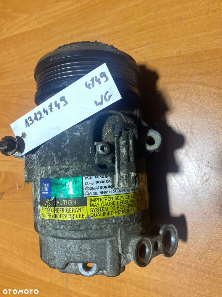 KOMPRESOR SPRĘŻARKA KLIMATYZACJI OPEL ASTRA H 13124749 WG 4749