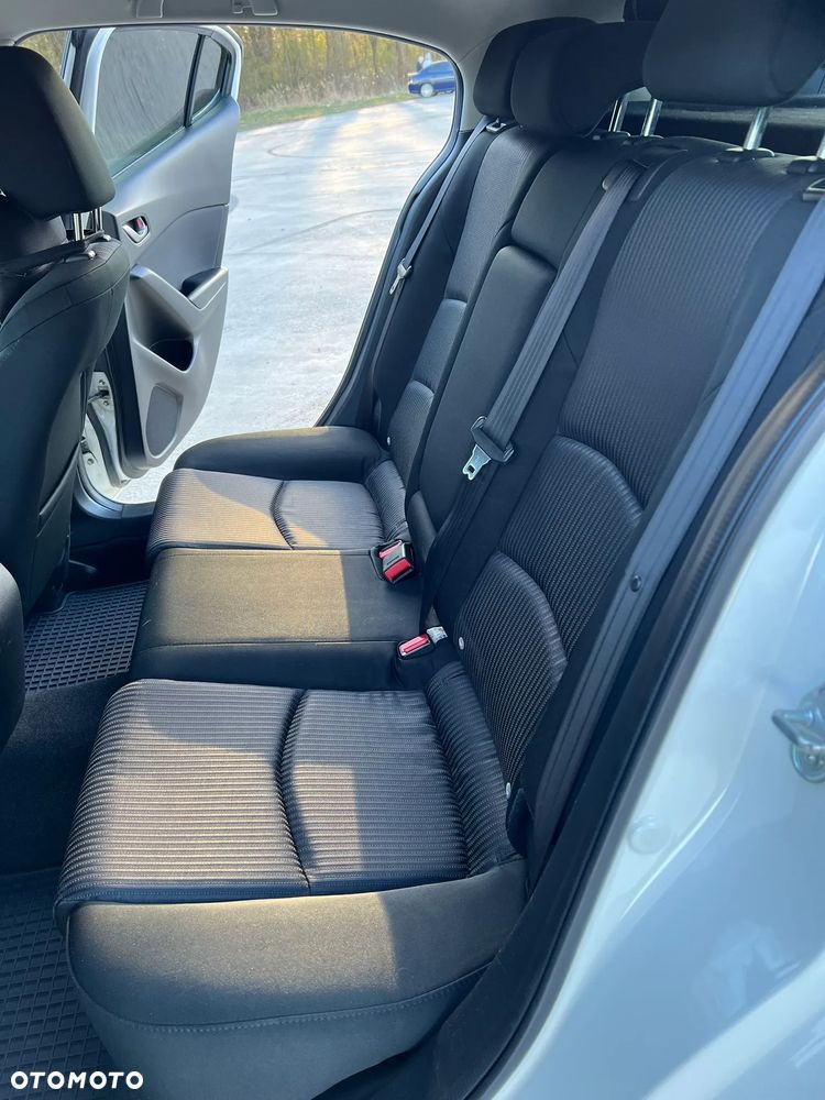 Mazda 3 2.0 Skyenergy - 12