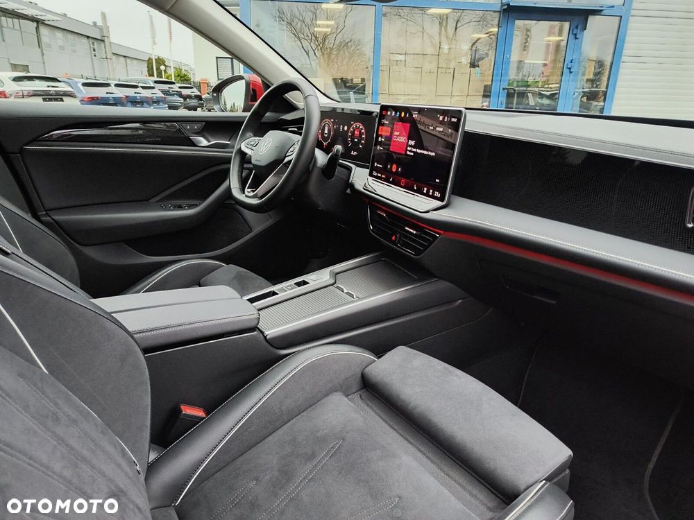 Volkswagen Passat - 10