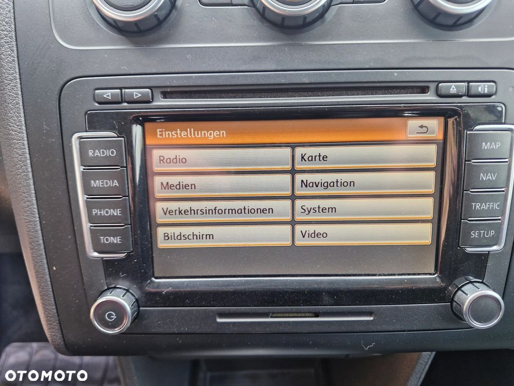 Volkswagen Touran 2.0 TDI DPF DSG R-Line Edition - 20