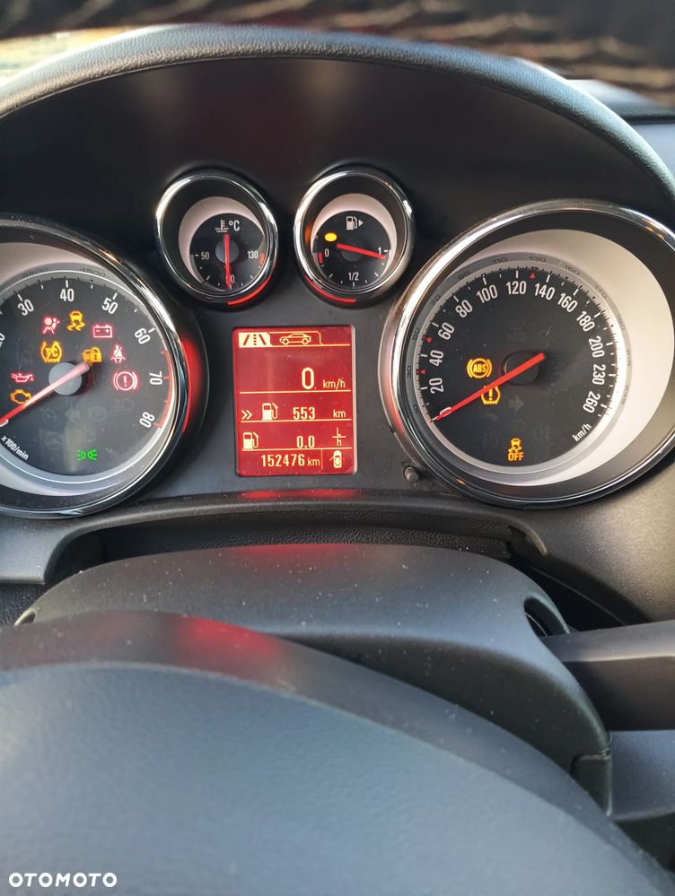 Opel Astra - 9