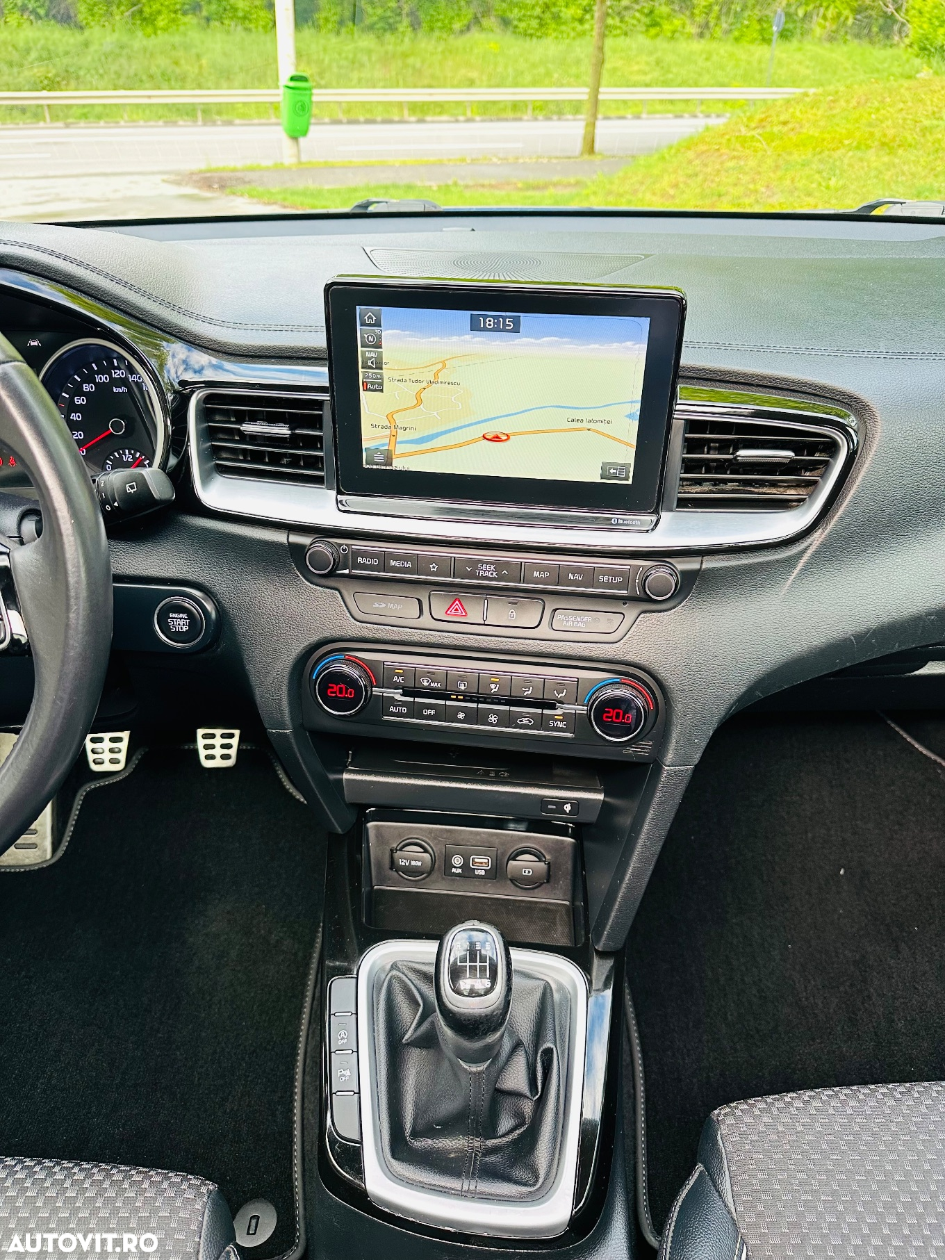Kia Ceed 1.0 T-GDI ISG Platinum Edition - 12