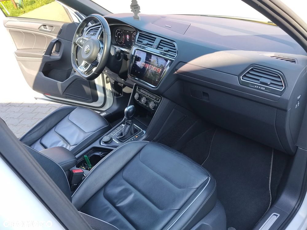 Volkswagen Tiguan - 29