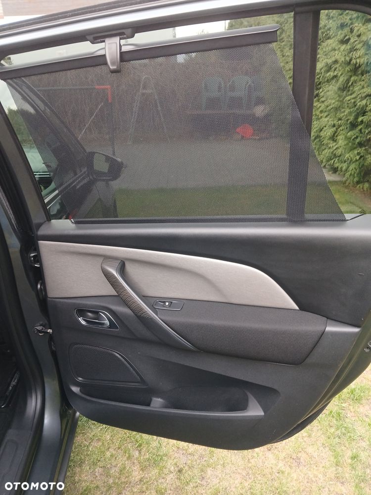 Citroën C4 Picasso e-HDi 115 Exclusive - 18