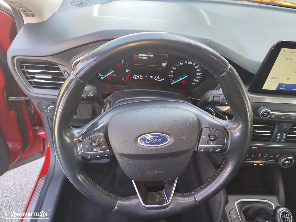 Ford Focus SW 1.5 TDCi EcoBlue Titanium - 13