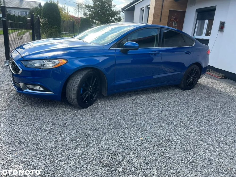 Ford Fusion - 15