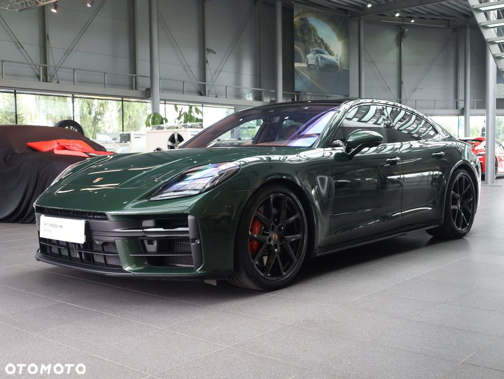 Porsche Panamera - 3