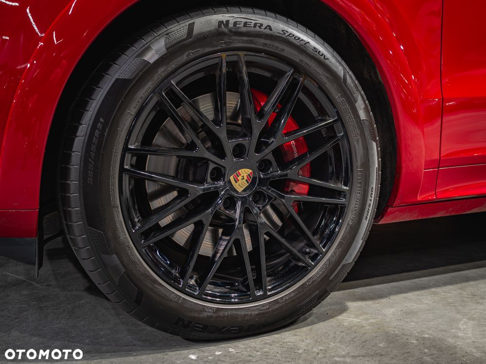 Porsche Cayenne Coupe - 6