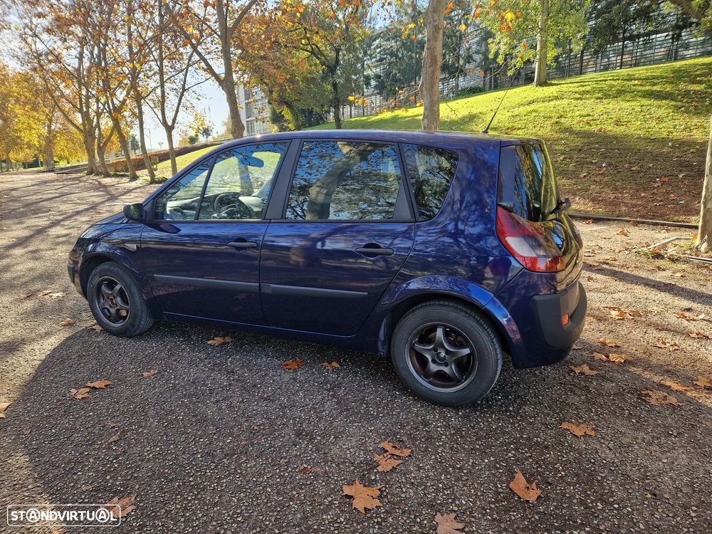 Renault Scénic 1.5 dCi P. Expression - 4