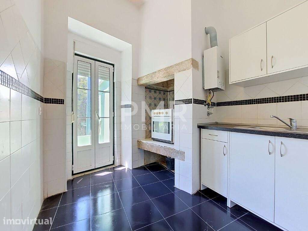 Apartamento T3 com terraço em Arroios. - Grande imagem: 2/11