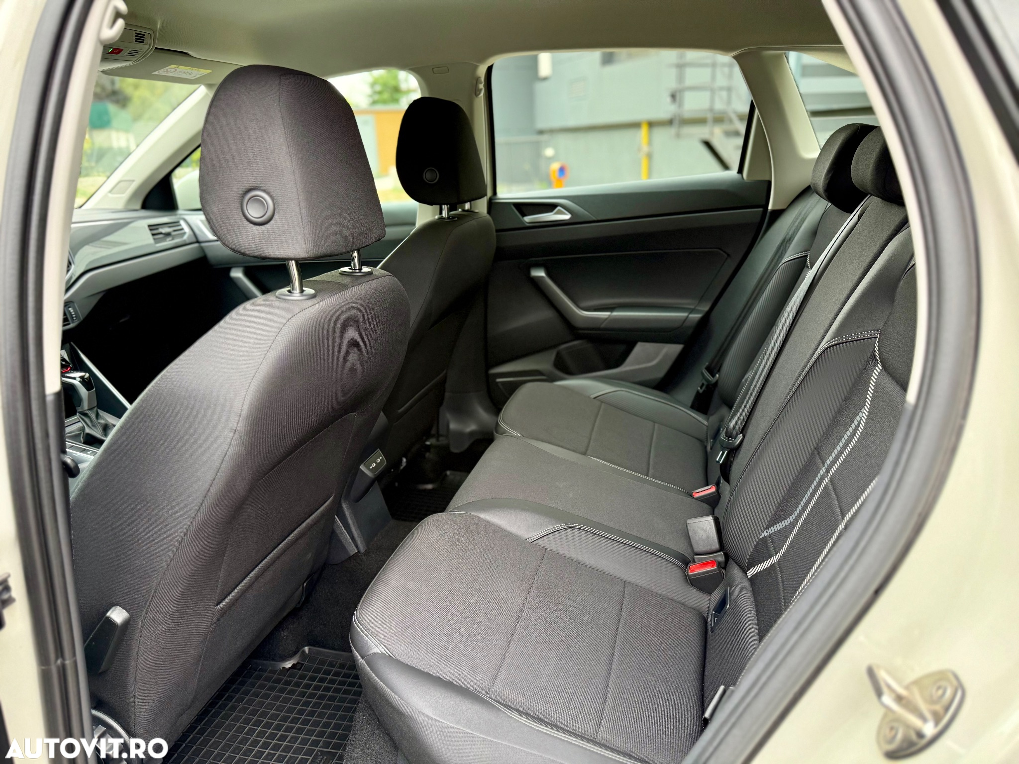 Volkswagen Taigo 1.5 TSI 150CP DSG7 Style - 9