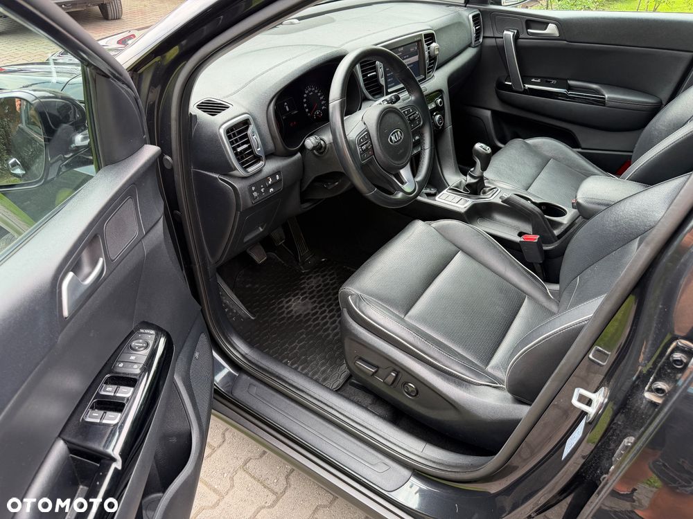 Kia Sportage 1.6 GDI 2WD DREAM-TEAM EDITION - 19