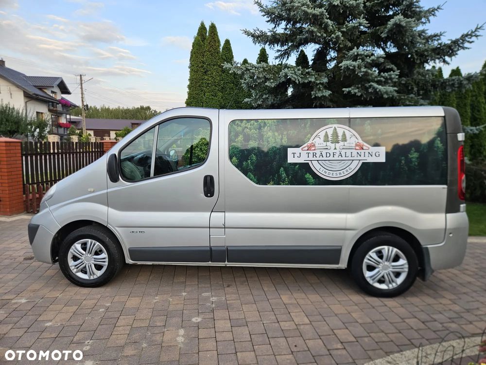 Renault Trafic - 2
