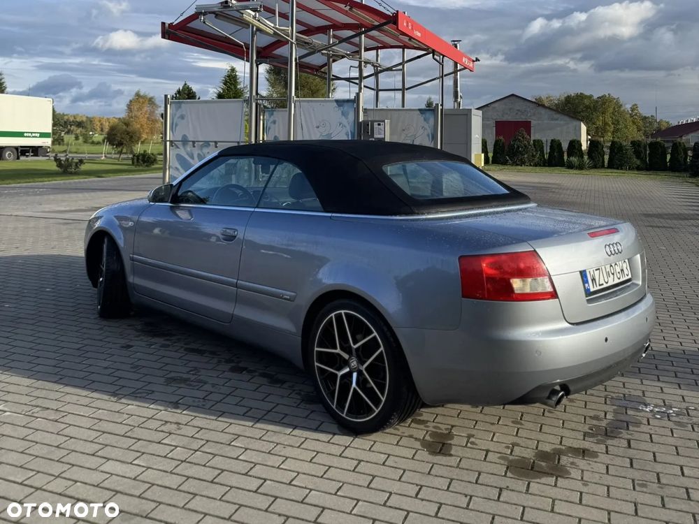 Audi A4 Cabrio - 11