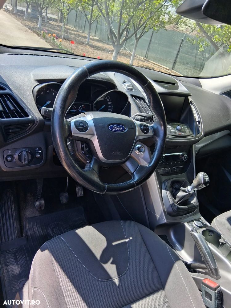 Ford Kuga 1.5 EcoBoost 2WD Trend - 5