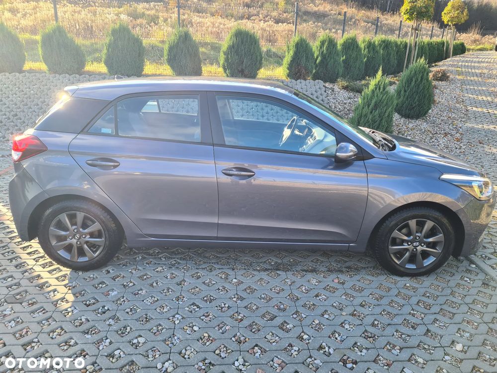 Hyundai i20 1.4 Comfort - 8