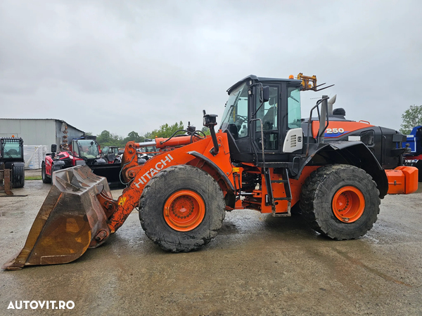 Hitachi ZW 250 -6 incarcator frontal vola wola
